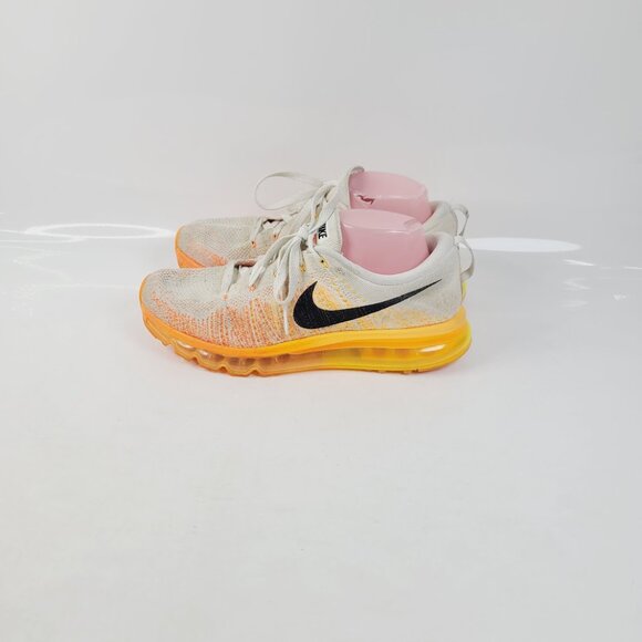 Nike Flyknit Max Women's White Orange Atomic Mango Athletic Sneaker Size US 8.5 - Picture 2 of 7